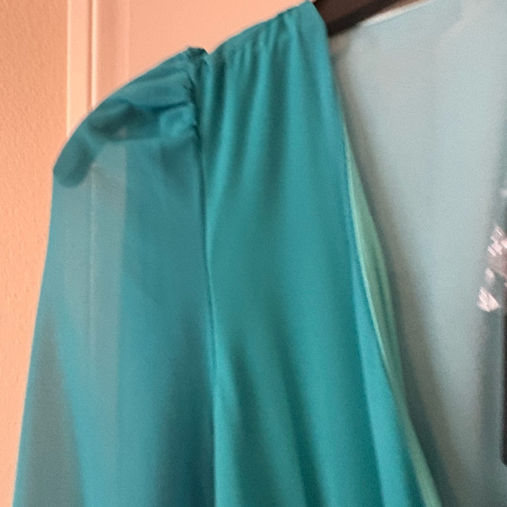 Elegant Teal Ombre Maxi Dress - Picture 11 of 16